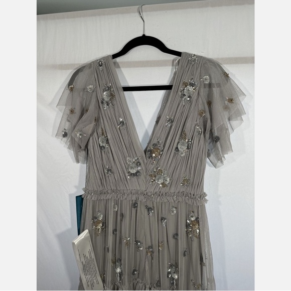 NWT $598 Mac Duggal [ 6 ] Ruffle Tiered Embellished Flutter Sleeve Gown‎ Grey - Picture 13 of 15